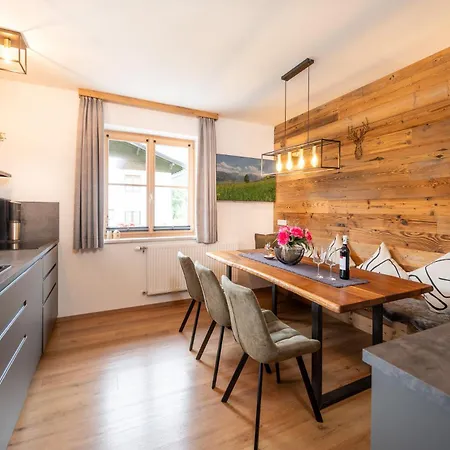 Hoamat Leben Леоганг